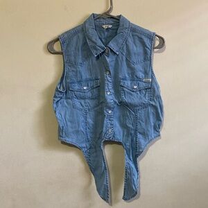 GUESS Cropped Denim Shirt